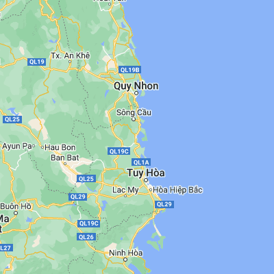 Map showing location of Sông Cầu (13.450000, 109.216670)