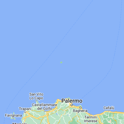 Map showing location of Ustica (38.710760, 13.191640)